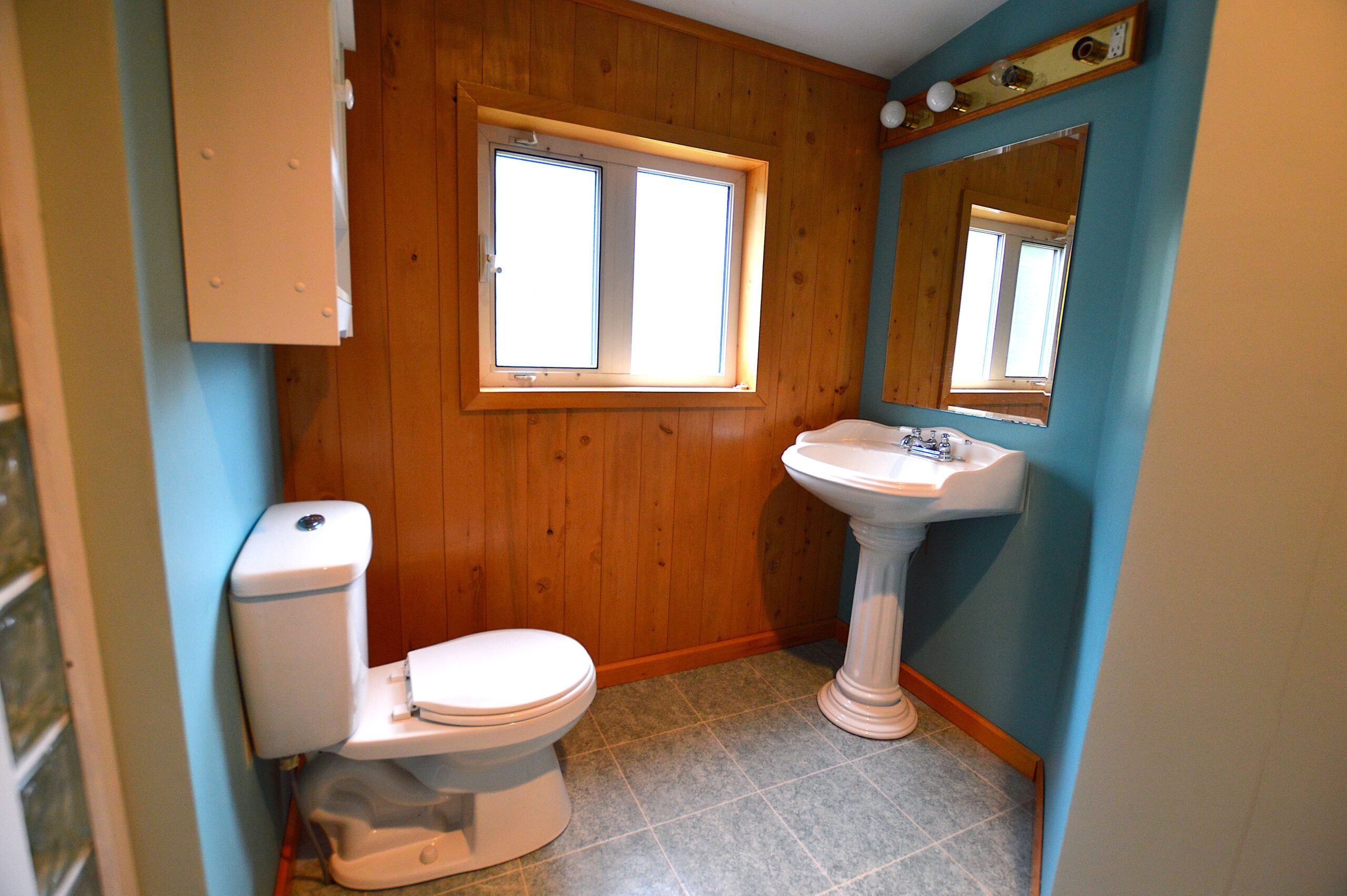 Bathroom 2