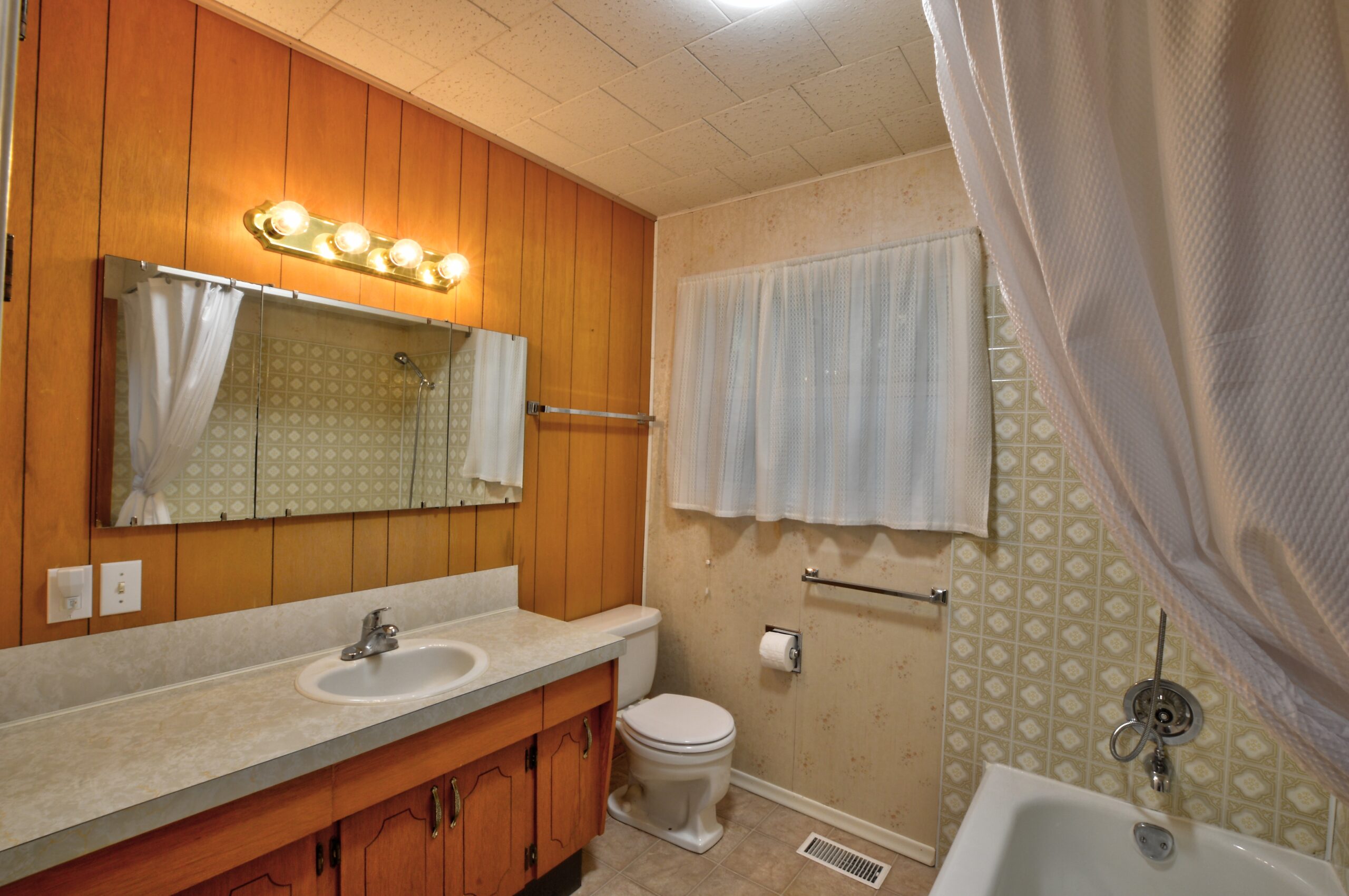 Bathroom 1